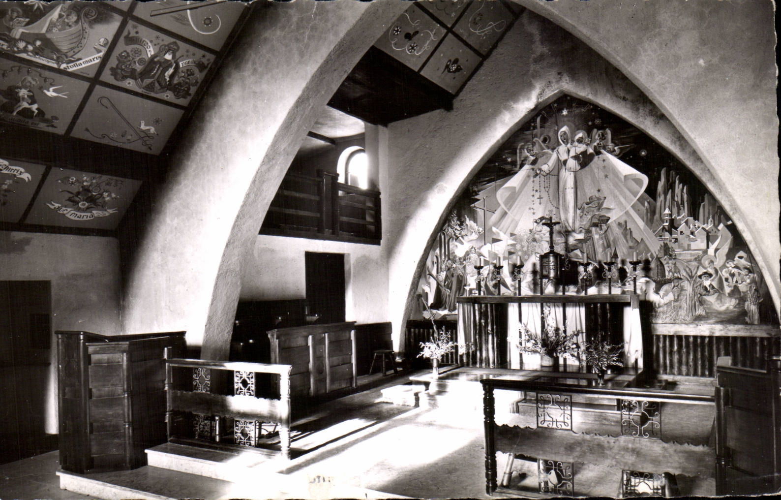 Frescos de las nieves de Nof del santuario de CPSM Valberg de Genevieve Mangin