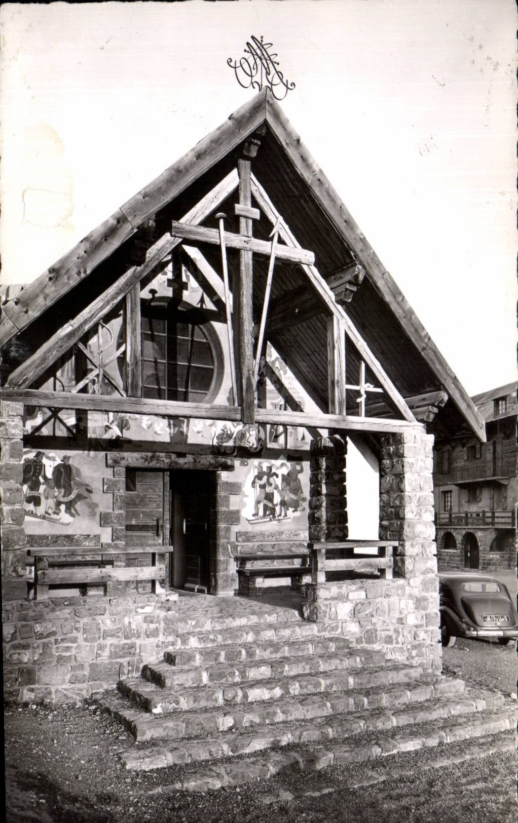 Nieves de Nof del santuario de CPSM Valberg el portico (frescos de Cassarini)
