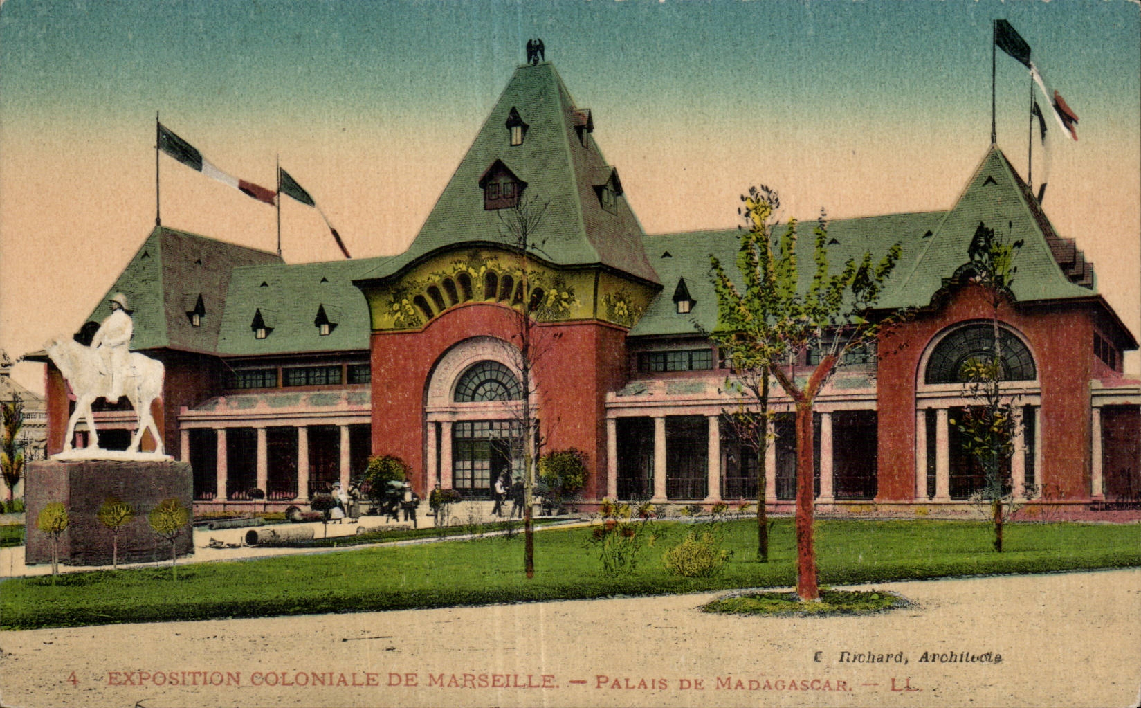 CPA Marseille Exposition coloniale 1922 Palais de Madagascar