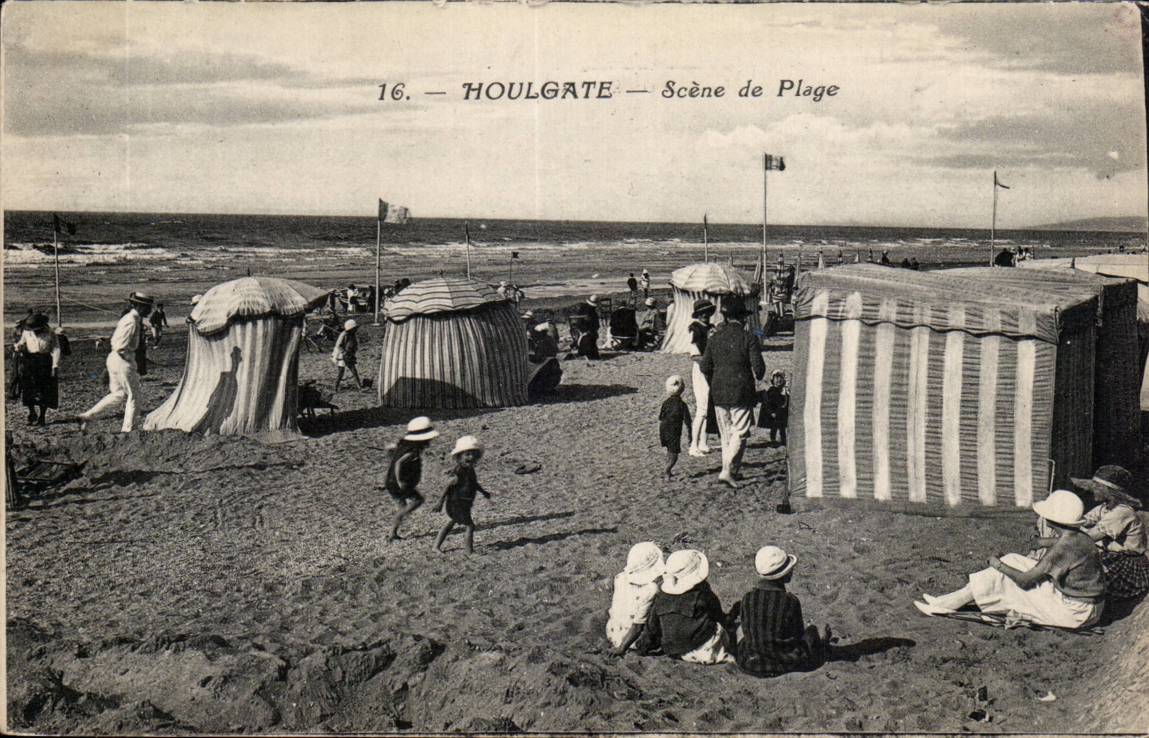 CPA Houlgate Scene de plage 