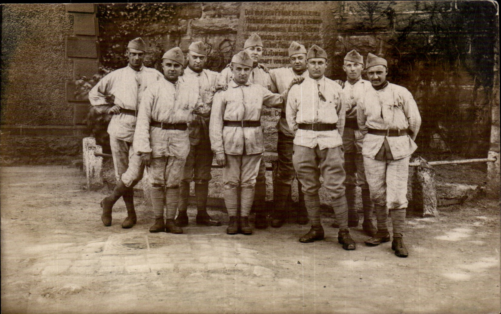 Real photo Militaria Soldiers Coblentz 1929