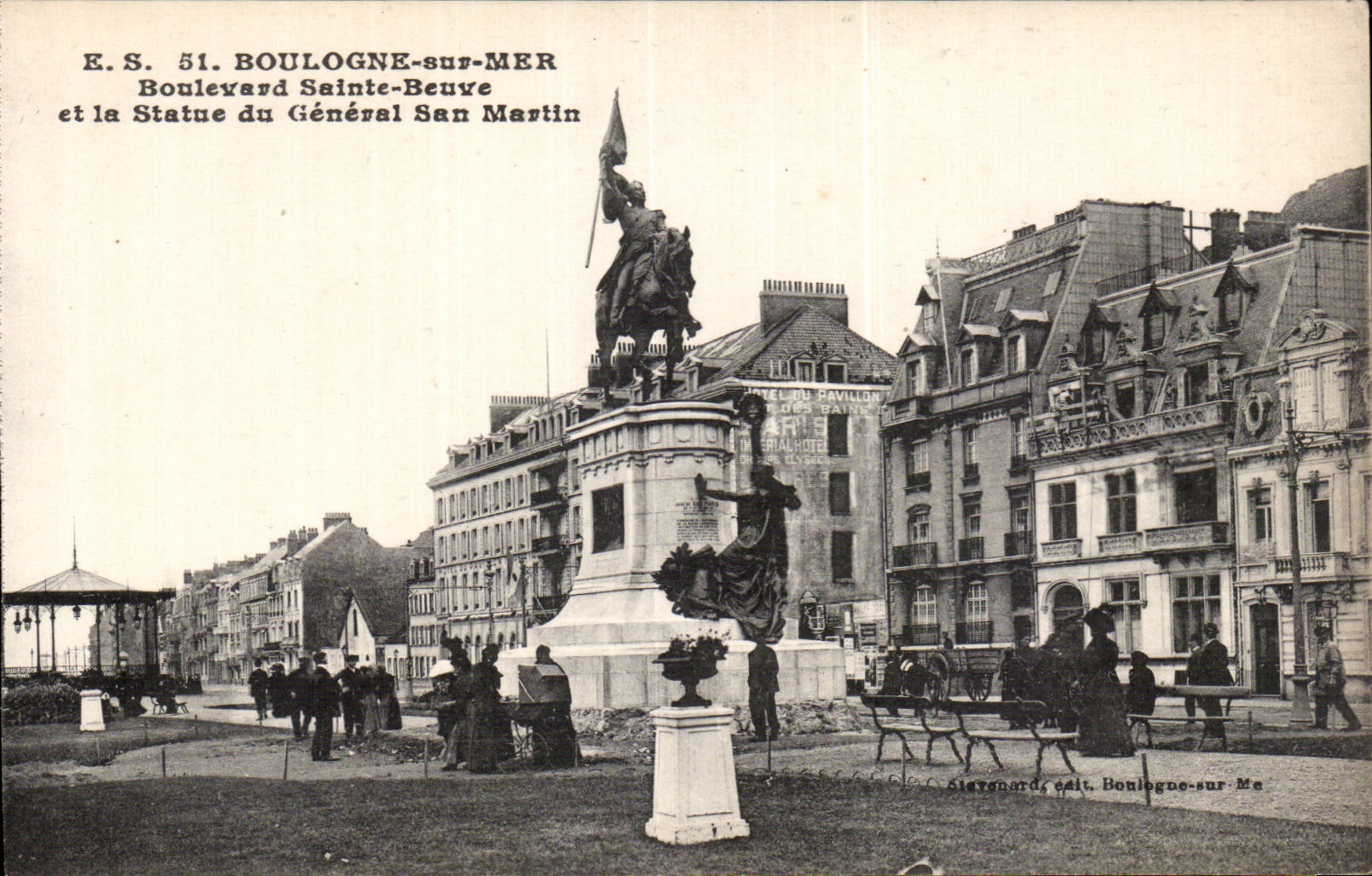 CPA Boulogne on Sea Boulevard Sainte Beuve and Statue of general San Martin