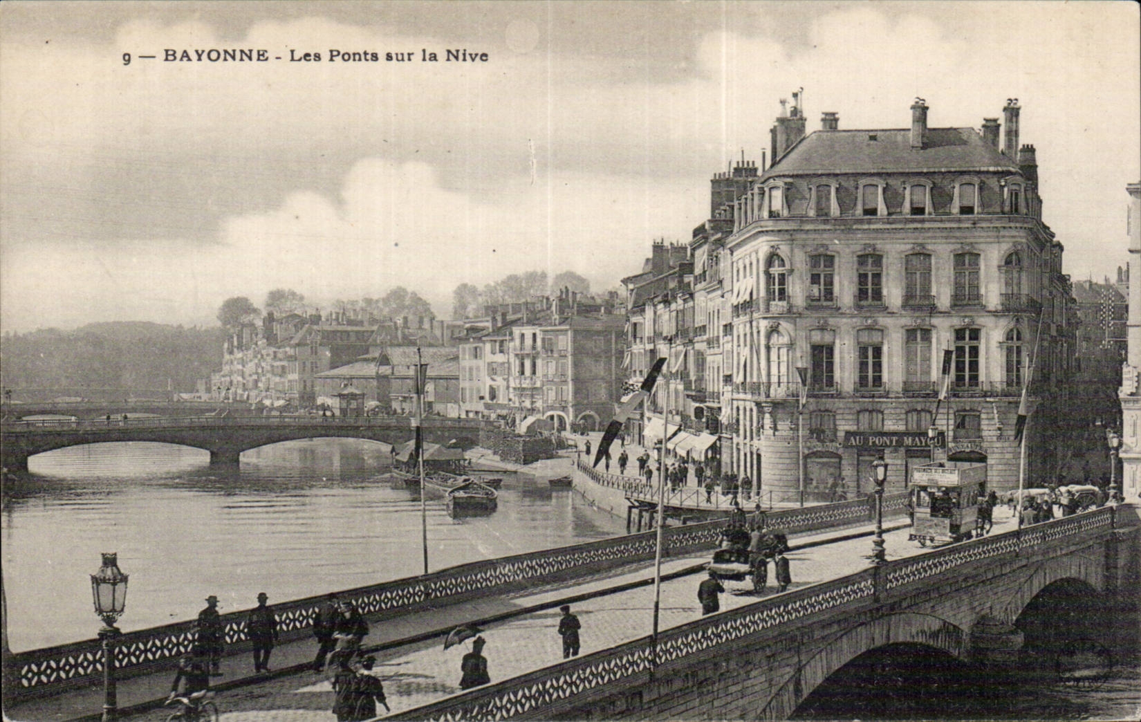CPA Bayonne Les ponts sur la Nive