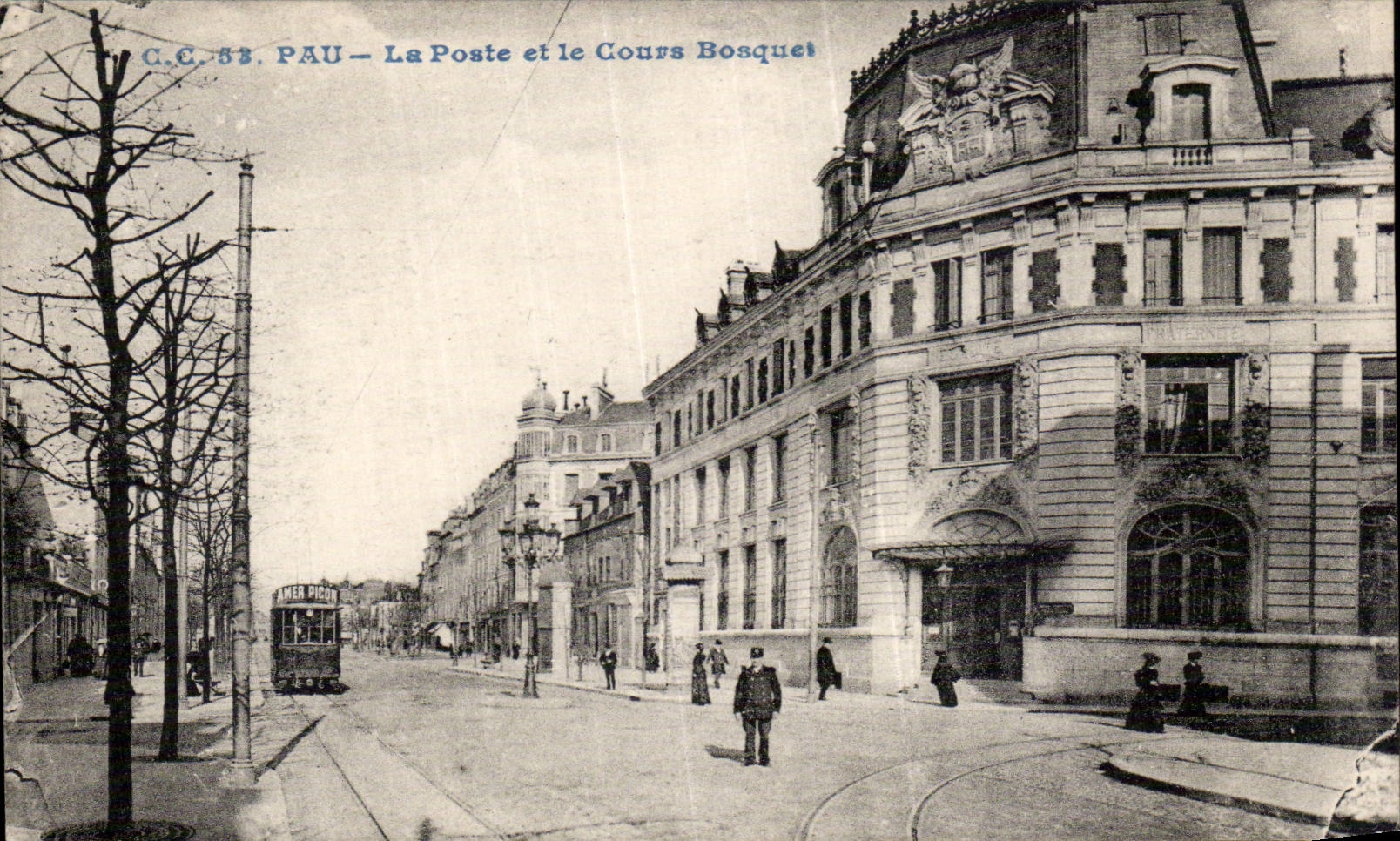 CPA Pau La Poste and the course Thicket