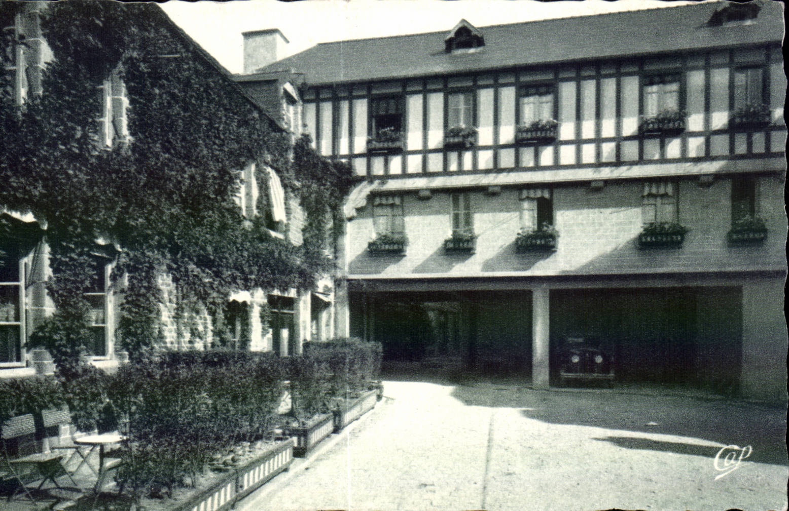 CPA La Ferte Mace L hotel du Grand Turc
