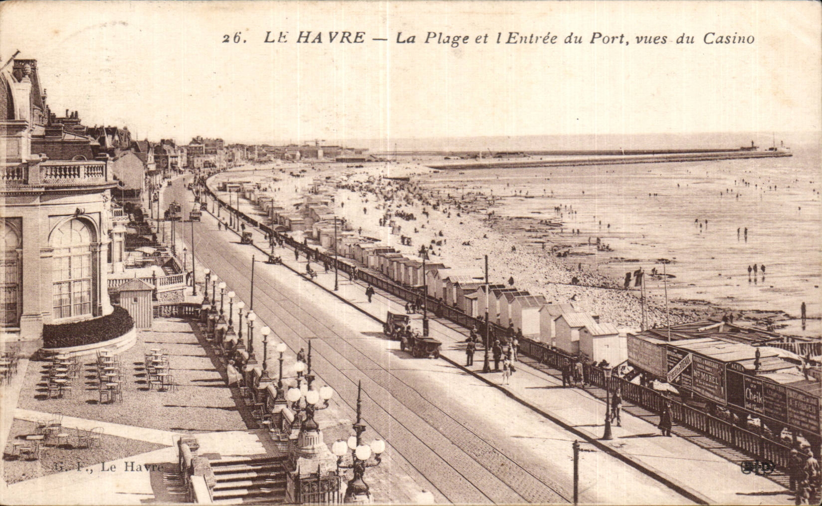 CPA Le Havre the beach and Entering of the port seen of the casino