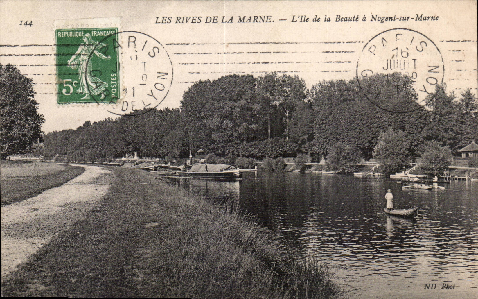 CPA Les rives de la Marne L ile de la Beaute a Nogent sur Marne