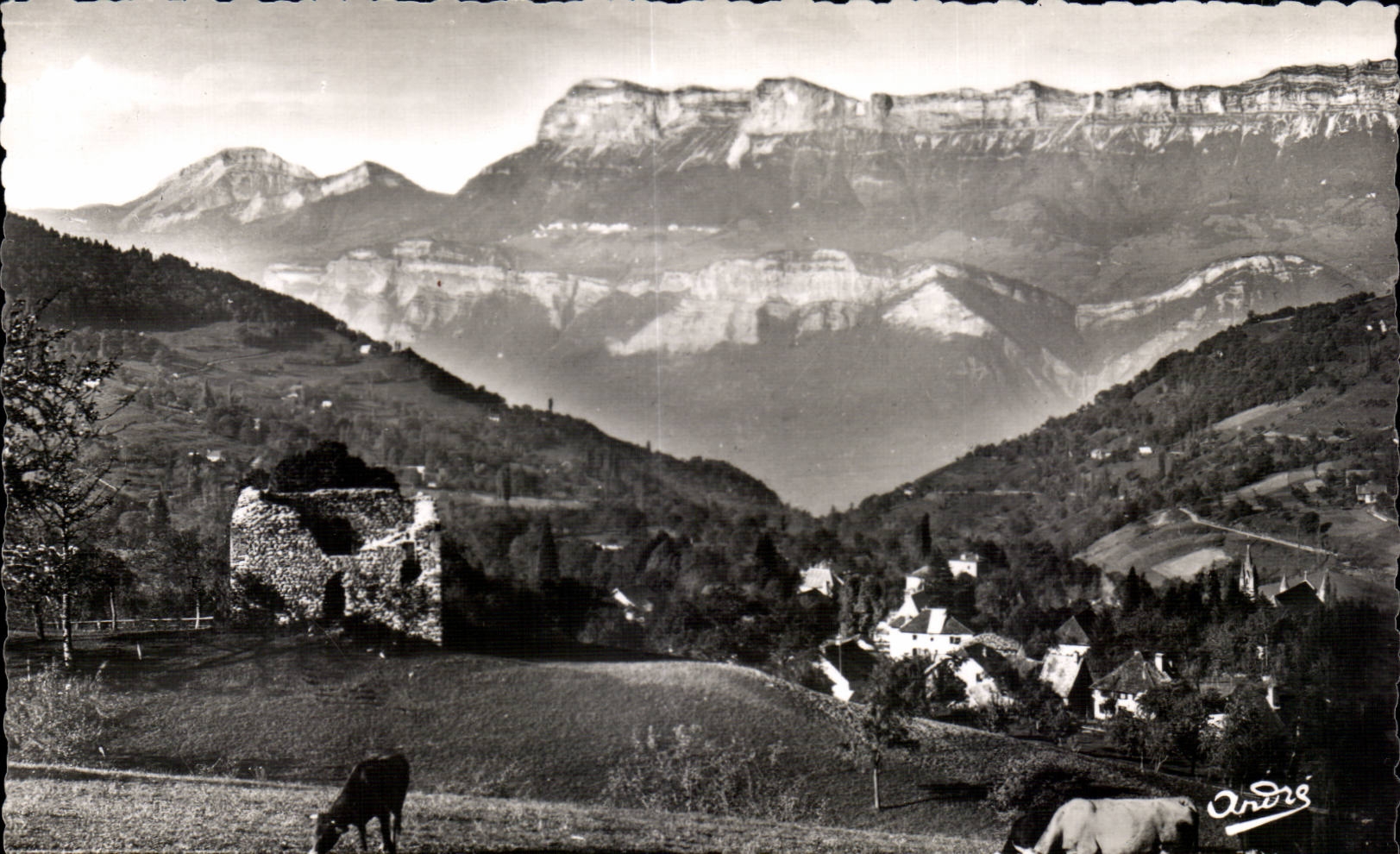 CPSM Theys View the plate of the small rocks