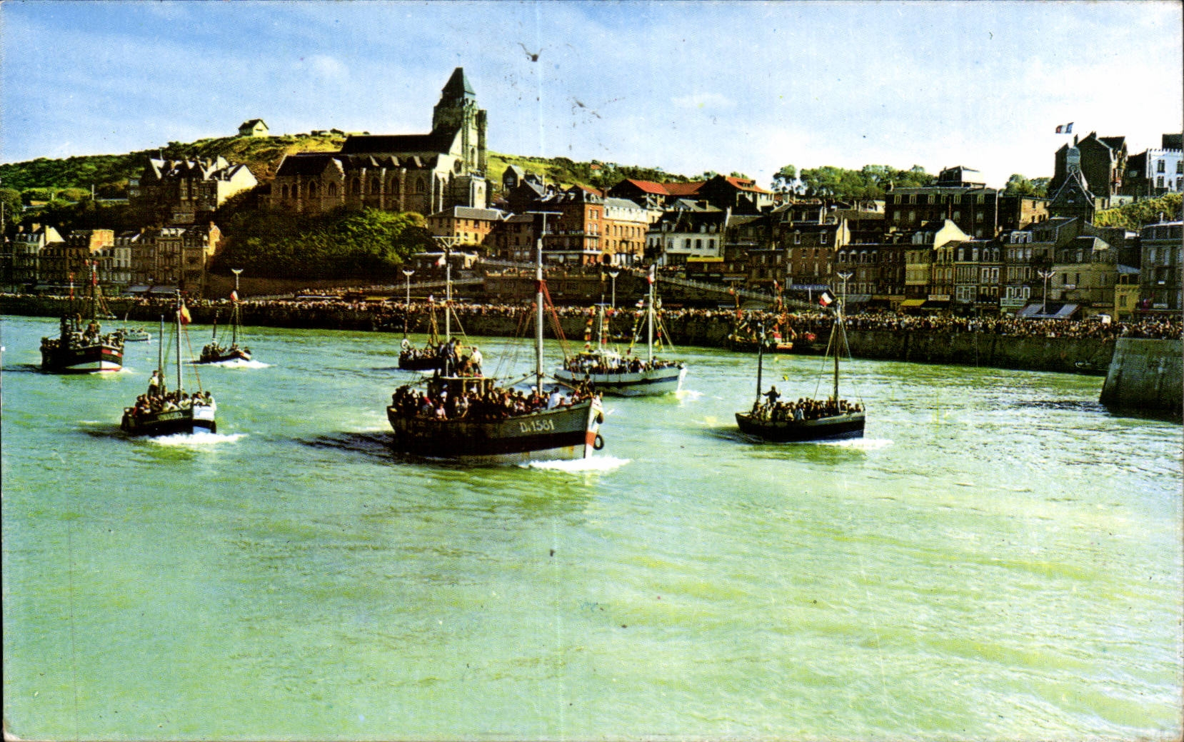 Treport - Exit of boats for the festival E sea - CPA