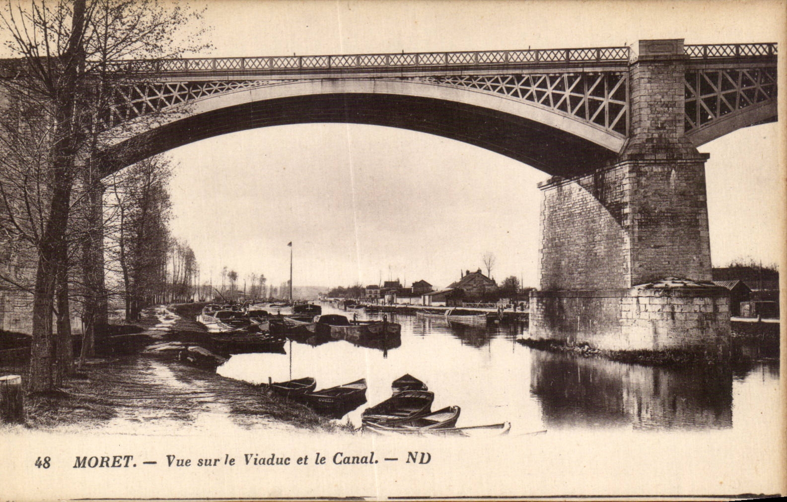 Moret sur Loing - Vue sur le Viaduc et le Canal - CPA