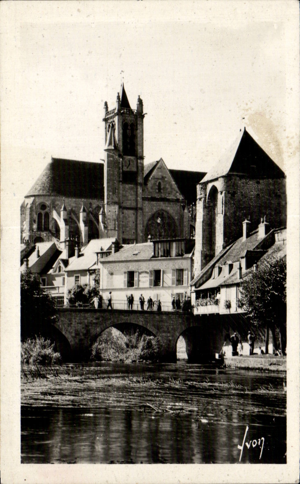 Moret sur Loing - Maison Sauve - Porte de Bourgogne - L Eglise - CPA