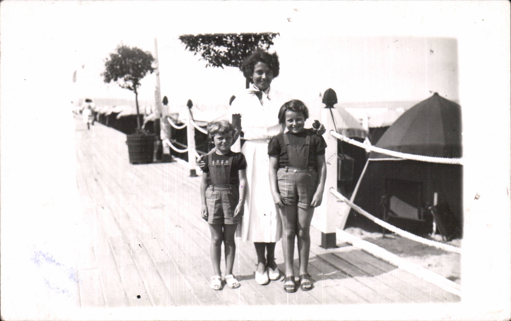 Real photo Children Deauville