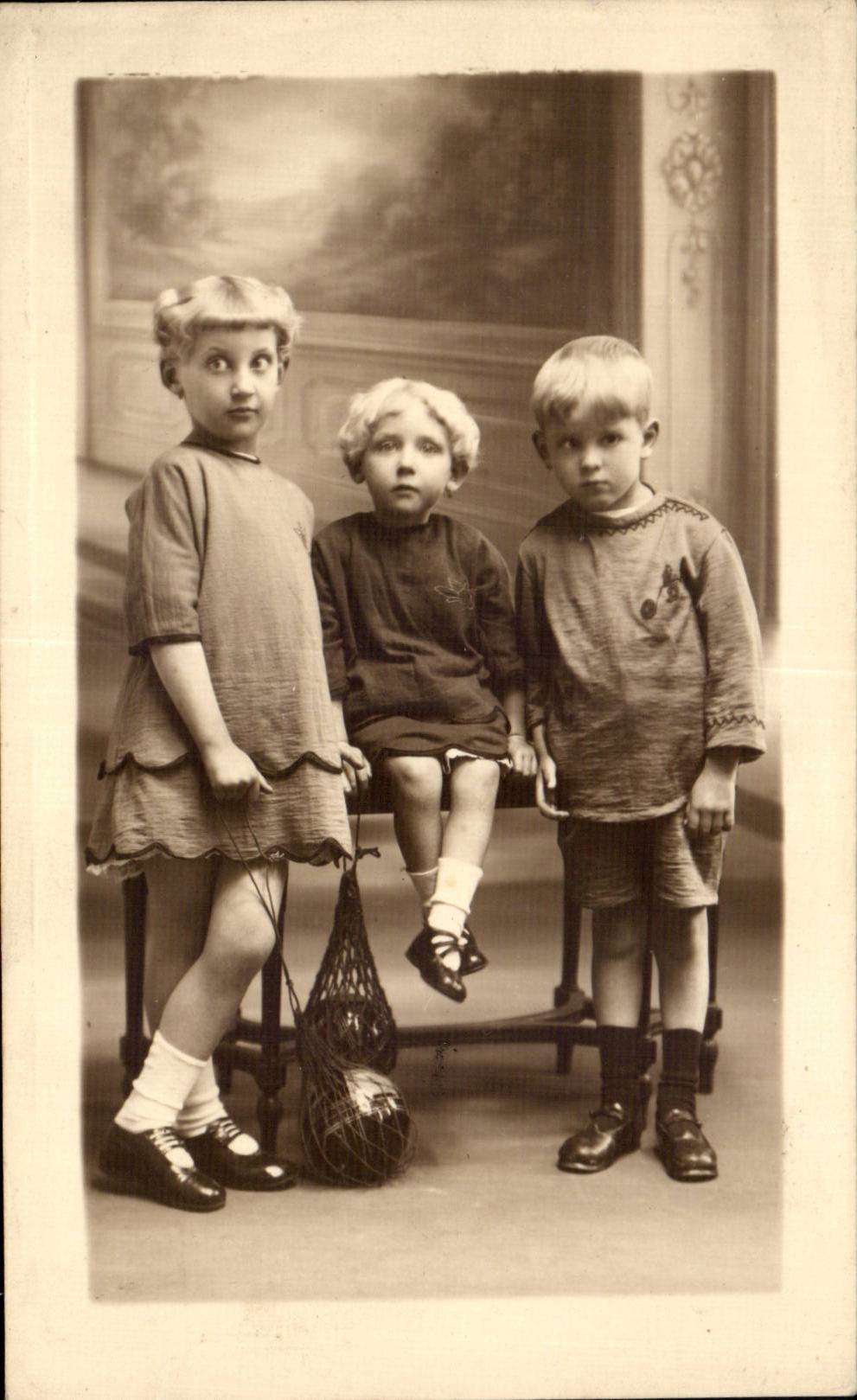 Fantaisie - Enfants - Three Children CARTE PHOTO -
