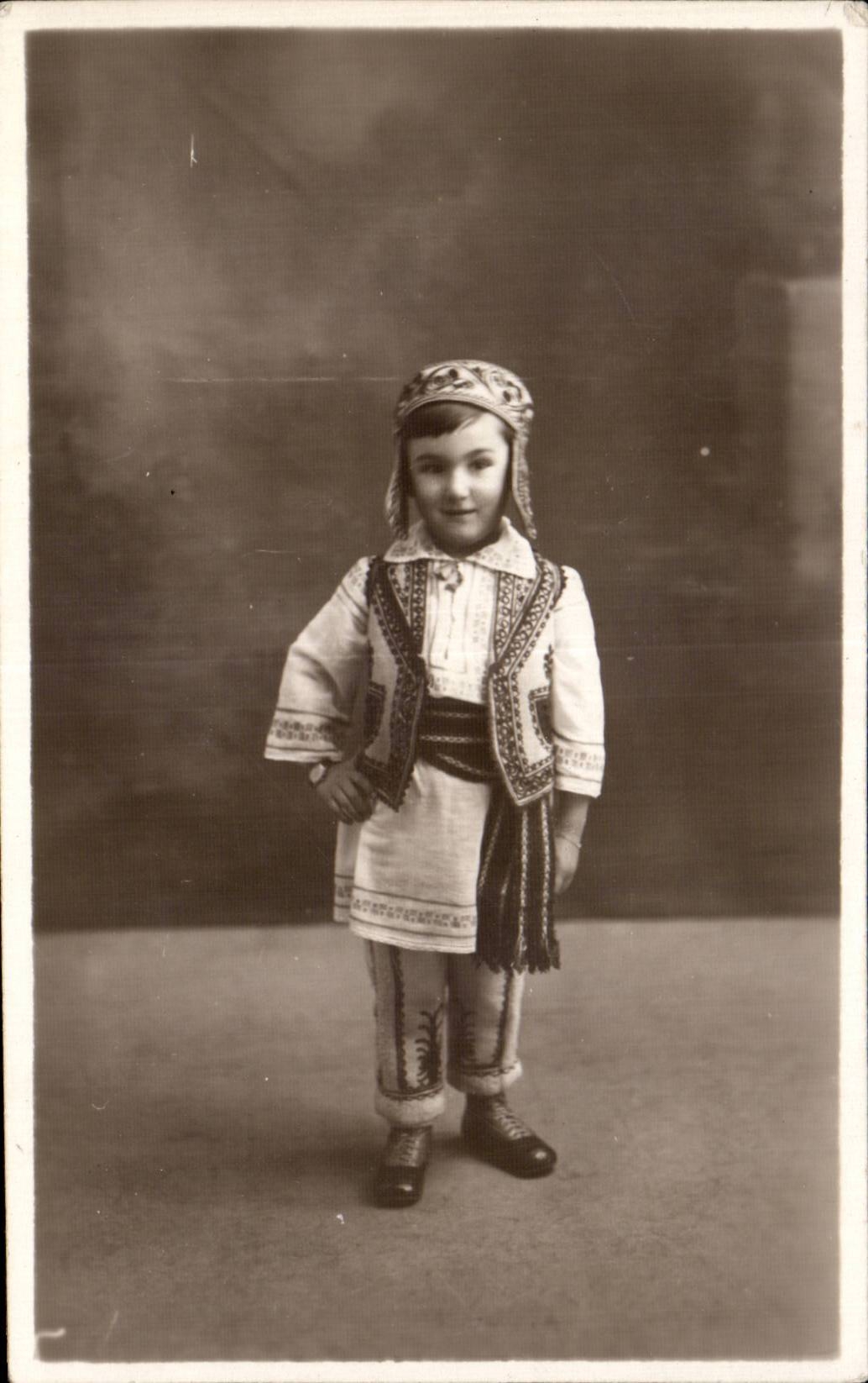Fantaisie - Enfants - little boy in exotic costume CARTE PHOTO 