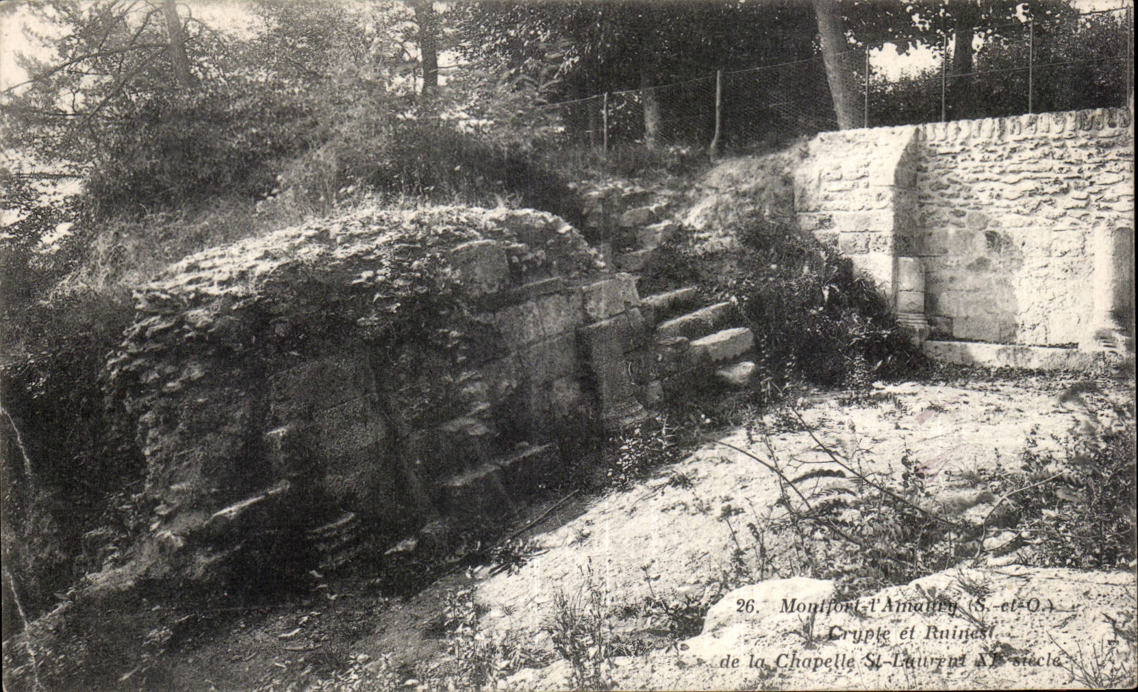 Montfort l Amaury - Crypte et Ruines - CPA