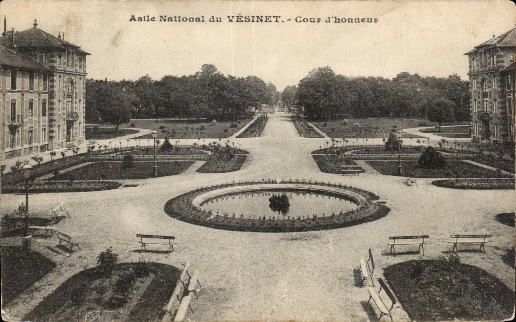 CPA Le Vesinet Asile national Cour d honneur