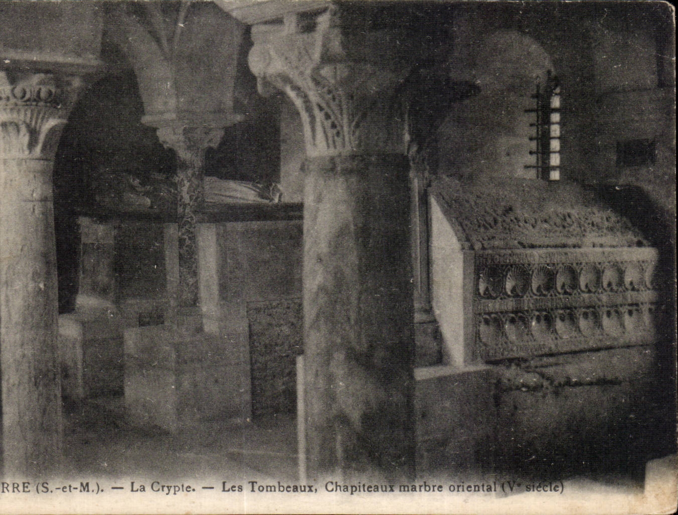 CPA Jouarre the crypt the tombs Capitals Eastern marble