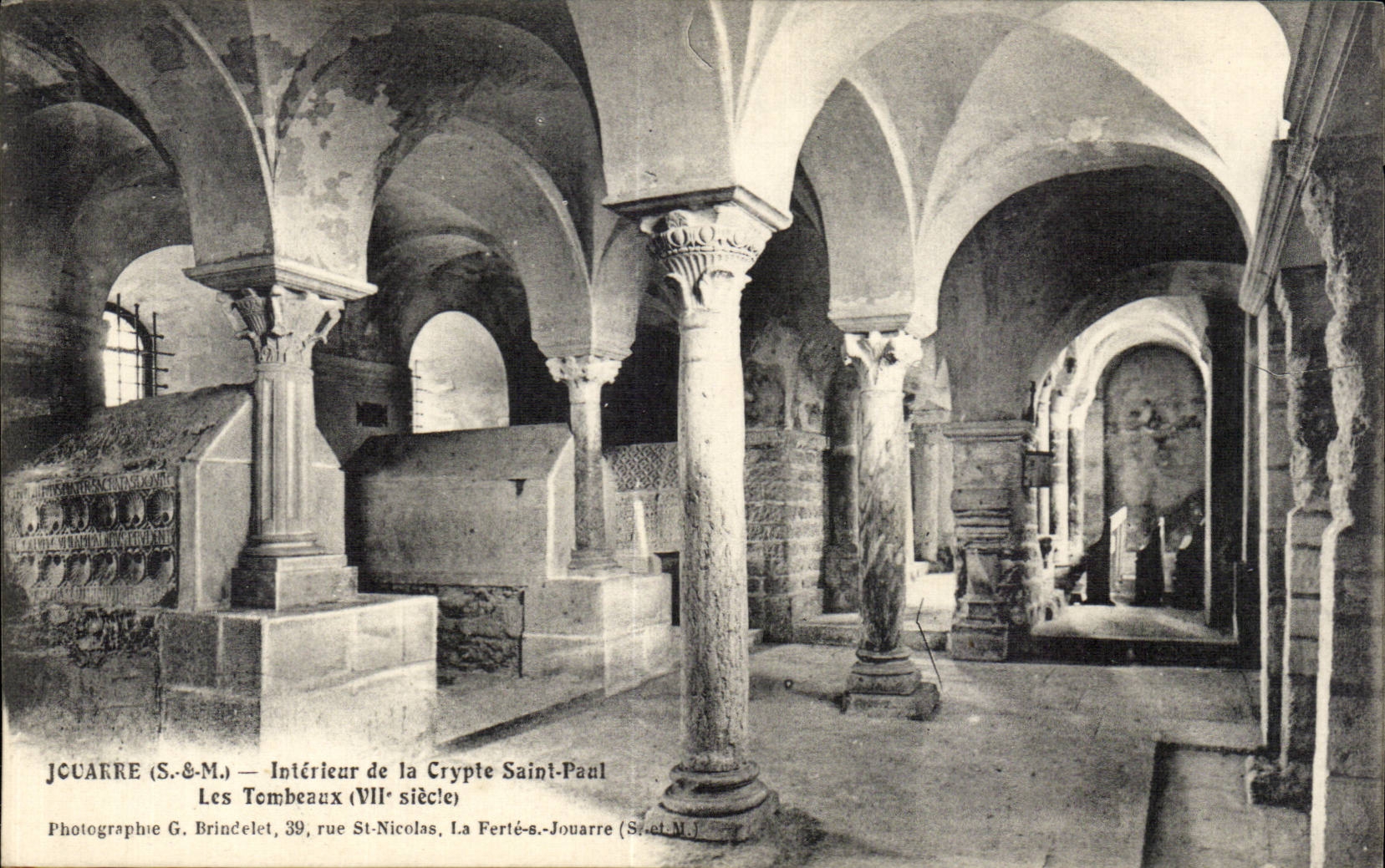 CPA Interior Jouarre of the Saint Paul crypt tombs