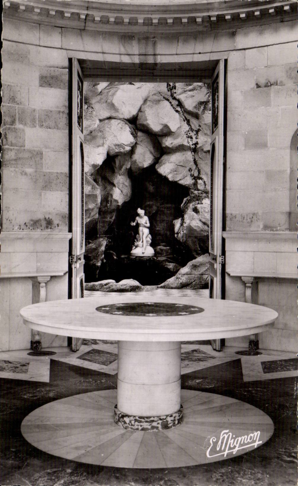 CPSM Rambouillet the castle presidential Residence Dairy of the Queen Marie Antoinette