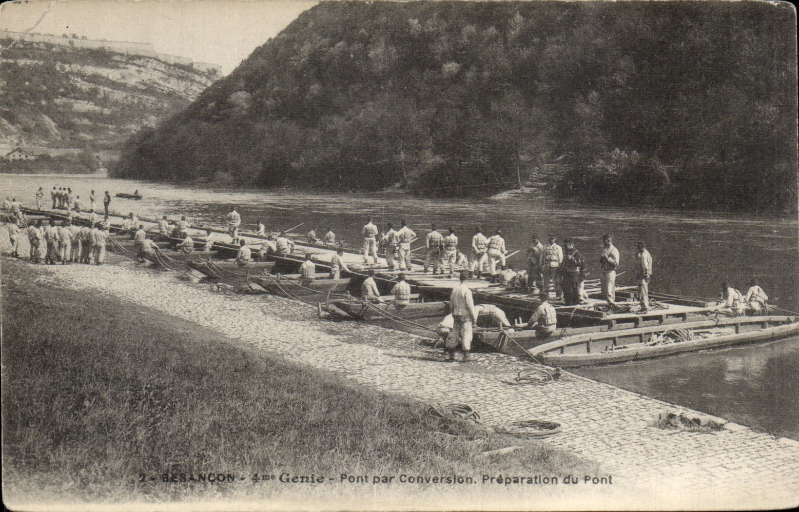 CPA Besancon Genie Pont par conversion Preparation du pont Militaria 