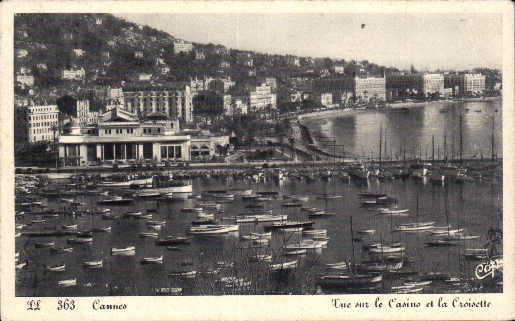 Cannes - Sight on the Casino and the Small cross - CPA