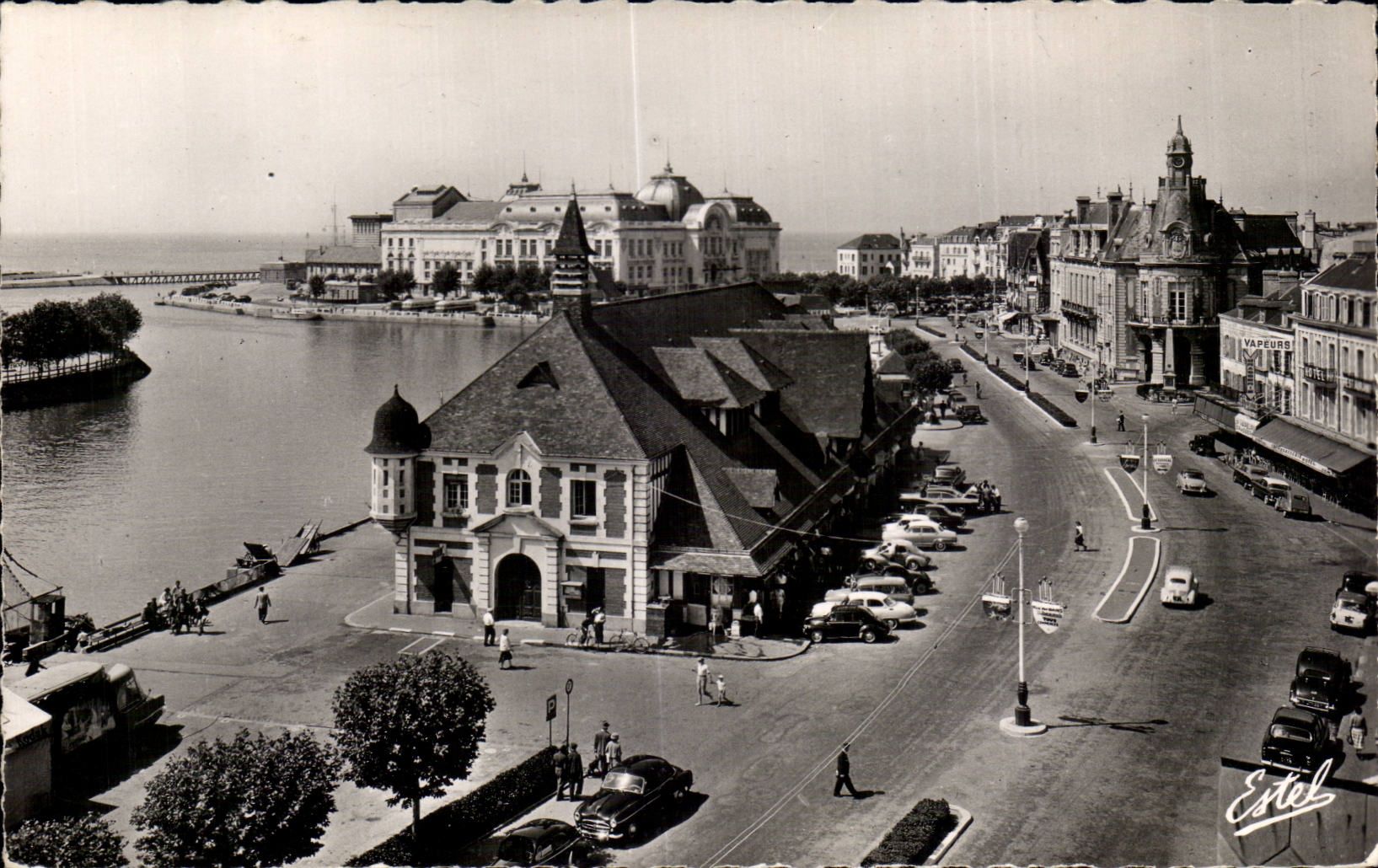 Trouville - La Poissonnerie et le Casino - CPA 