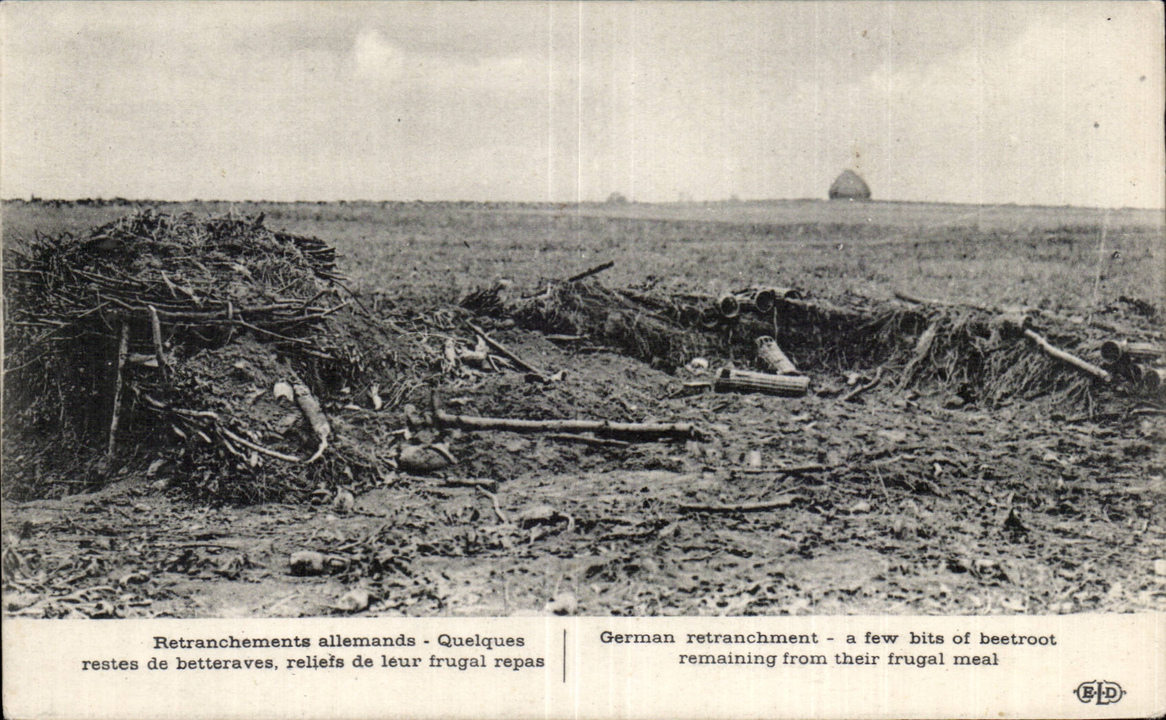 CPA Militaria German Cuttings off Some beet reliefs remainders of their frugals meal