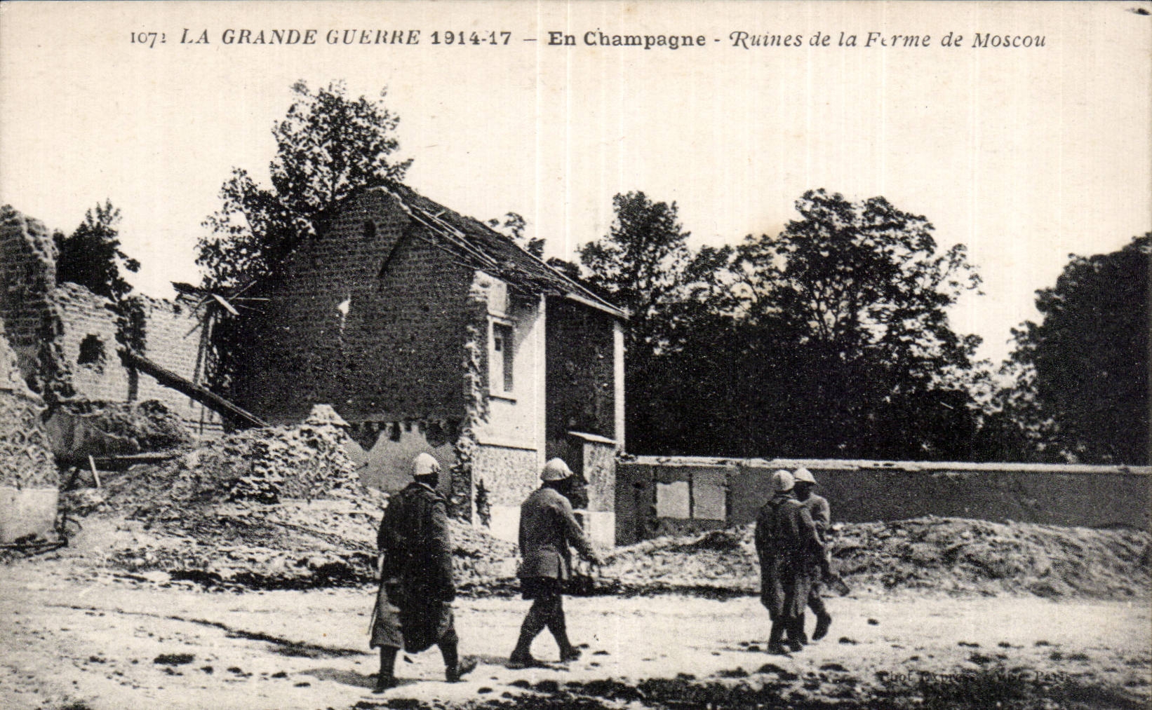 CPA Militaria Champagne Ruins of the farm of Moscow