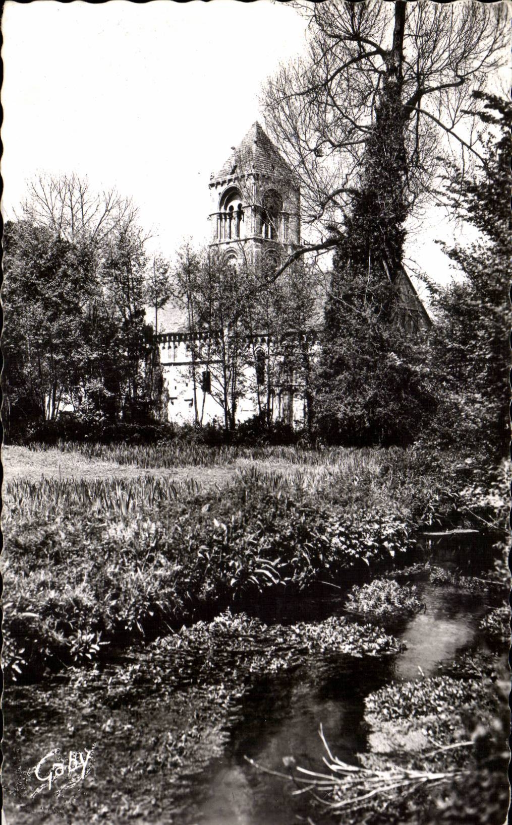 CPSM Thaon church and the river