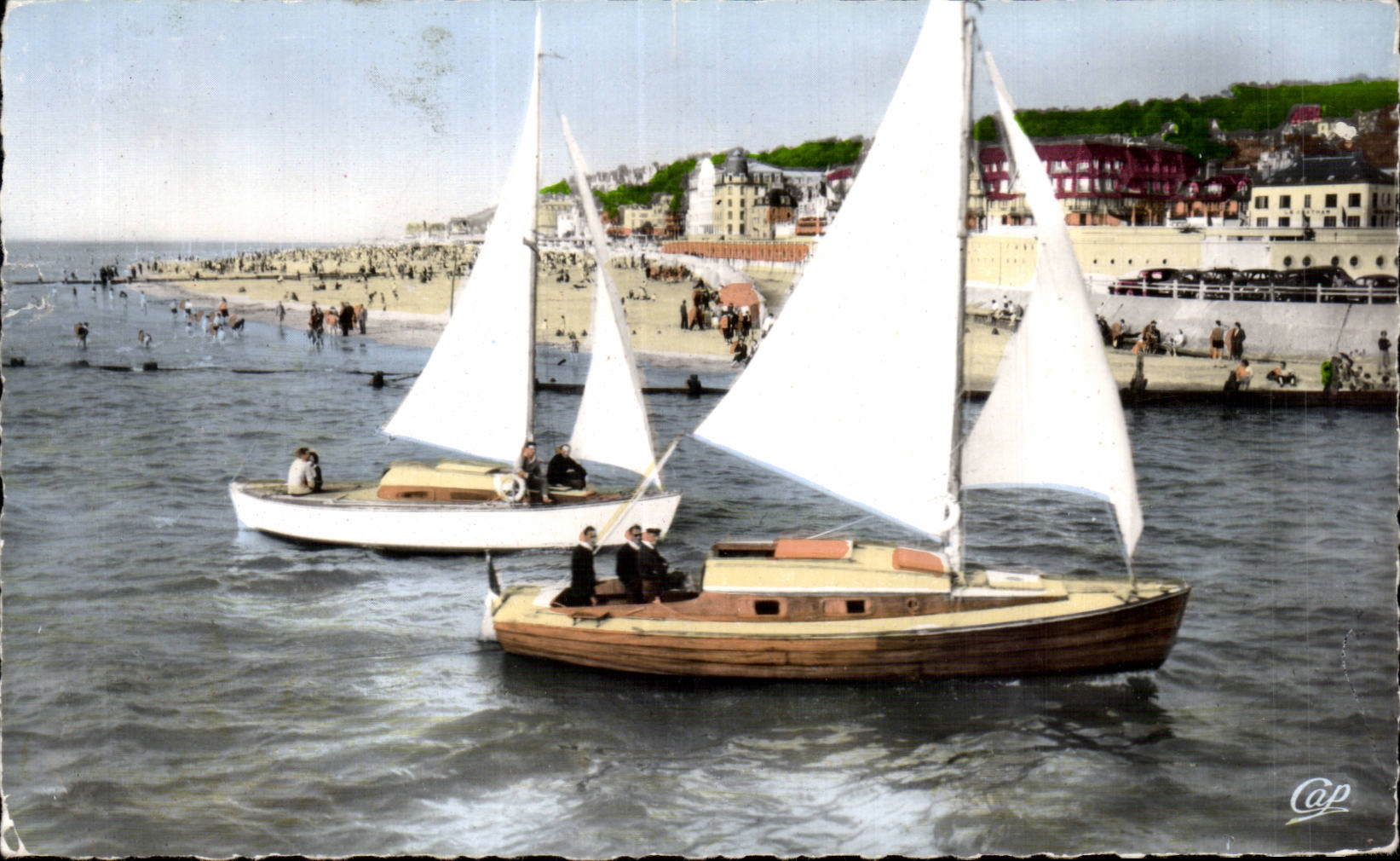 CPSM Sailing Trouville Deauville in the basin