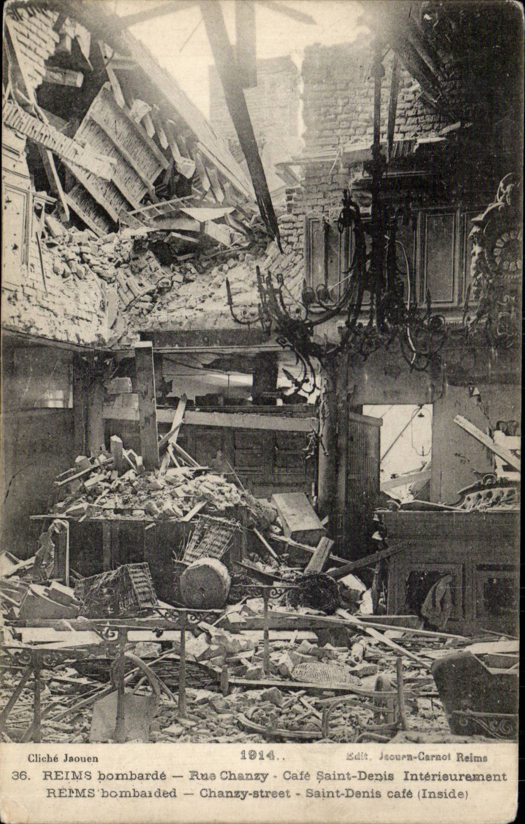 CPA Militaria Reims bombards Rue Cahnzy Cafe Denis Saint