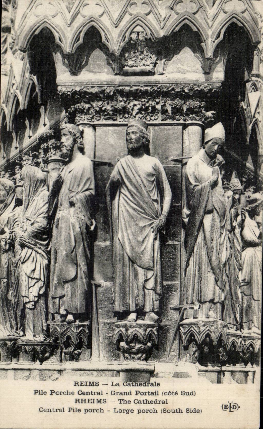 CPA Militaria Reims the cathedral Crushes central porch Grand gate