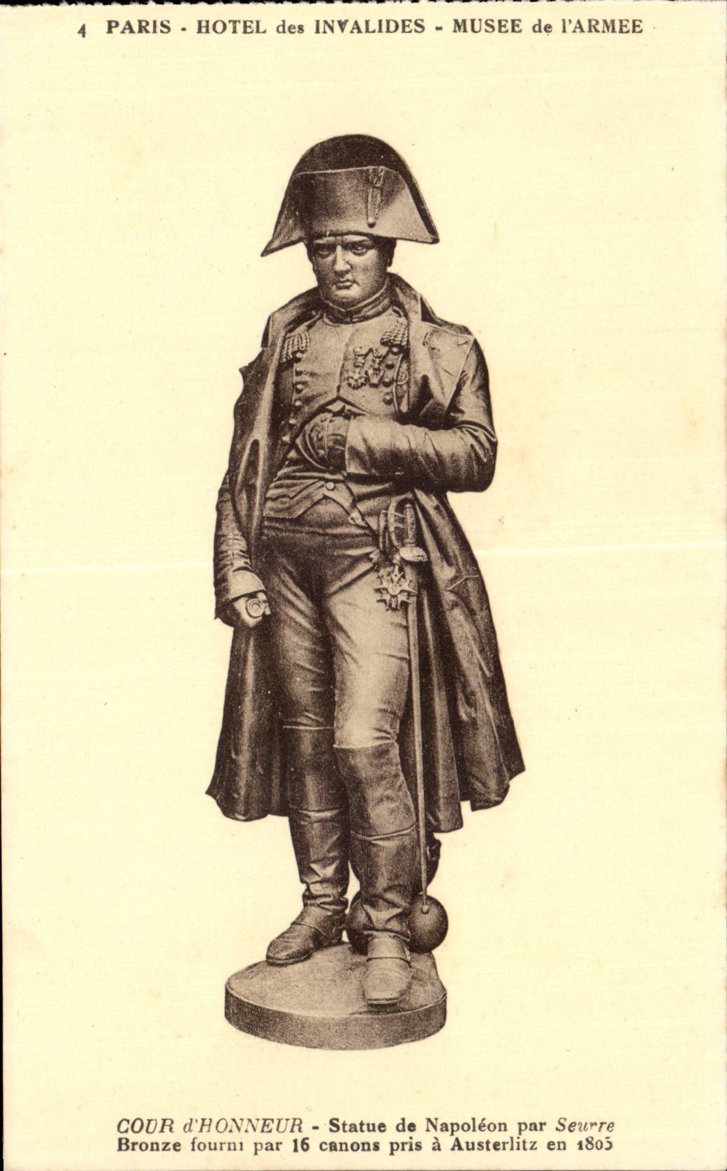 Paris - 7 - Les Invalides - Musee de l Arme - Statue de Napoleon - CPA