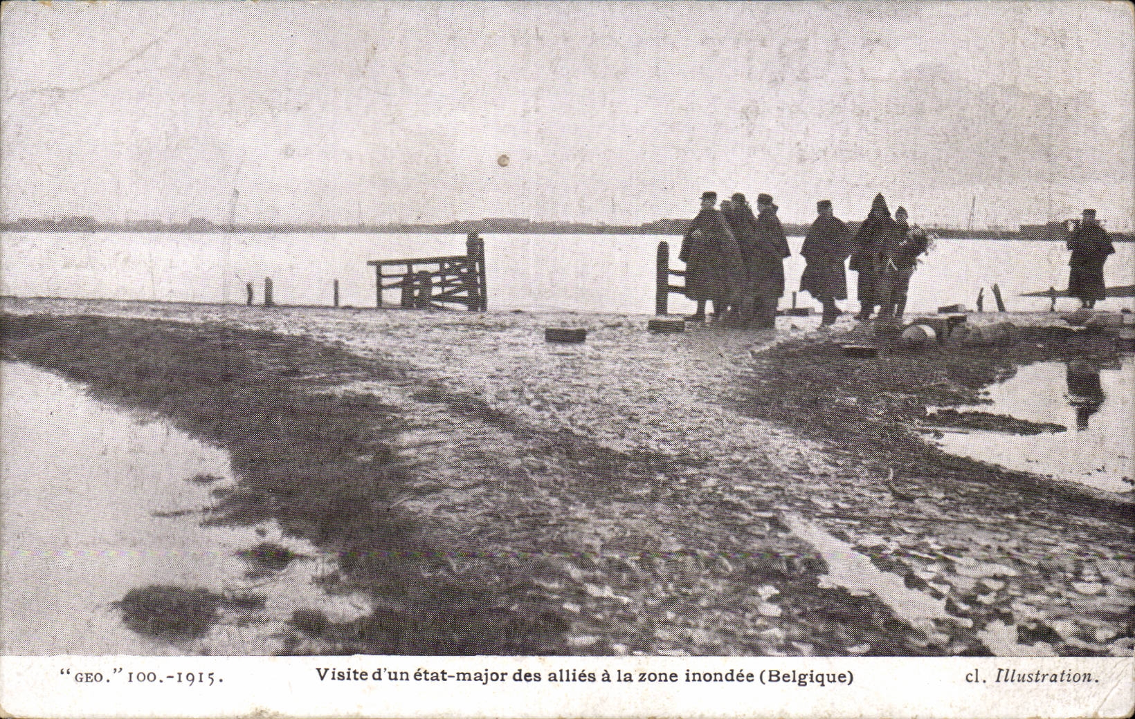 CPA Militaria Visite a state major of combine at the flooded zone