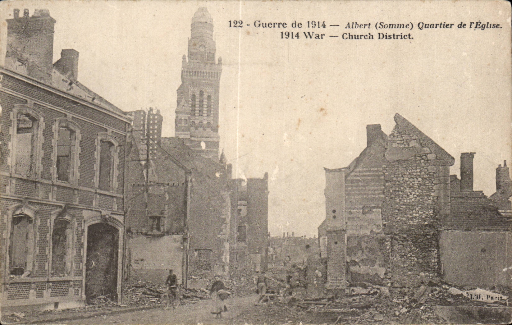 CPA Militaria Albert quartier de l eglise