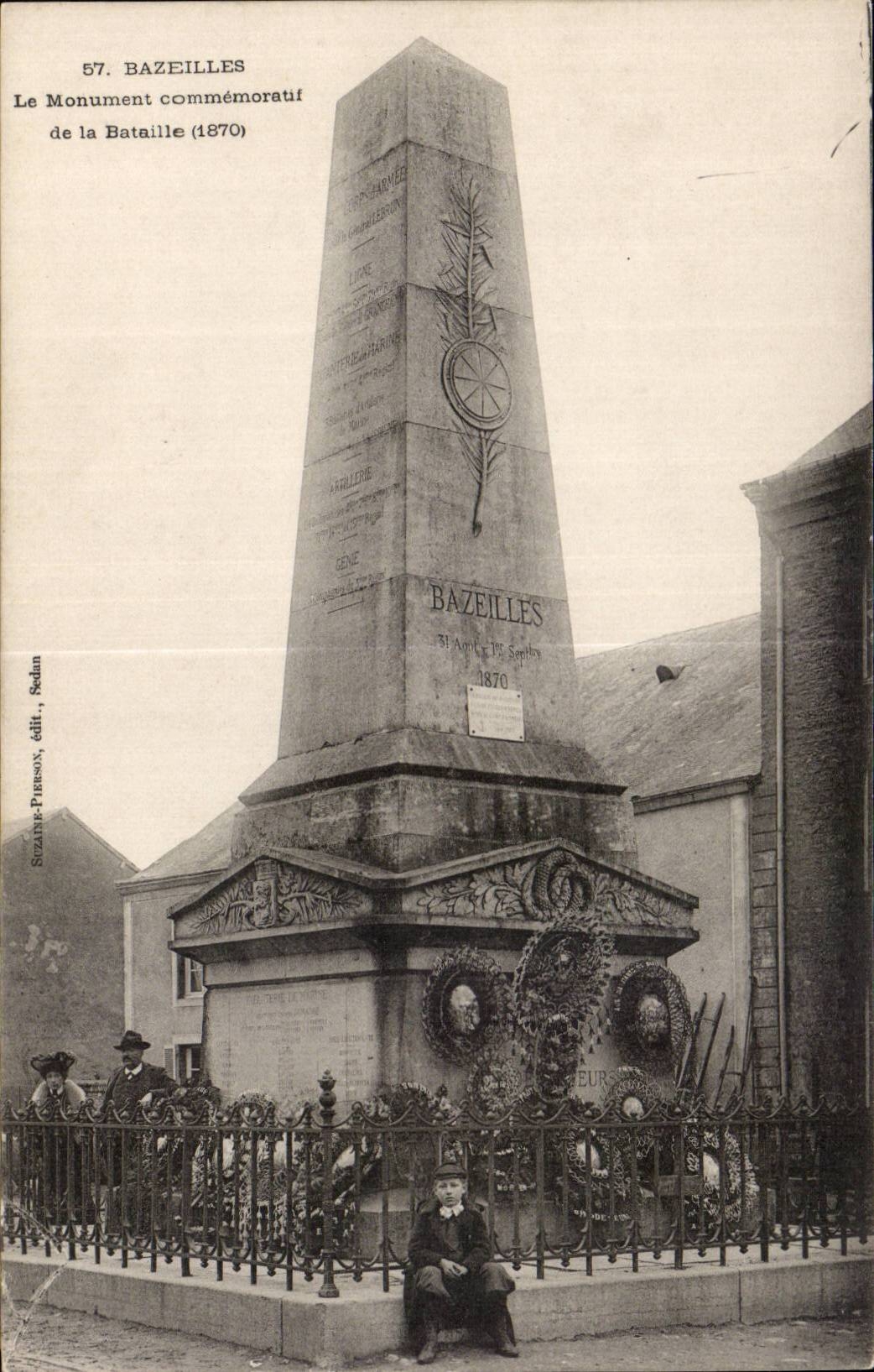 Bazeilles - Le Monument Commemoratif - CPA