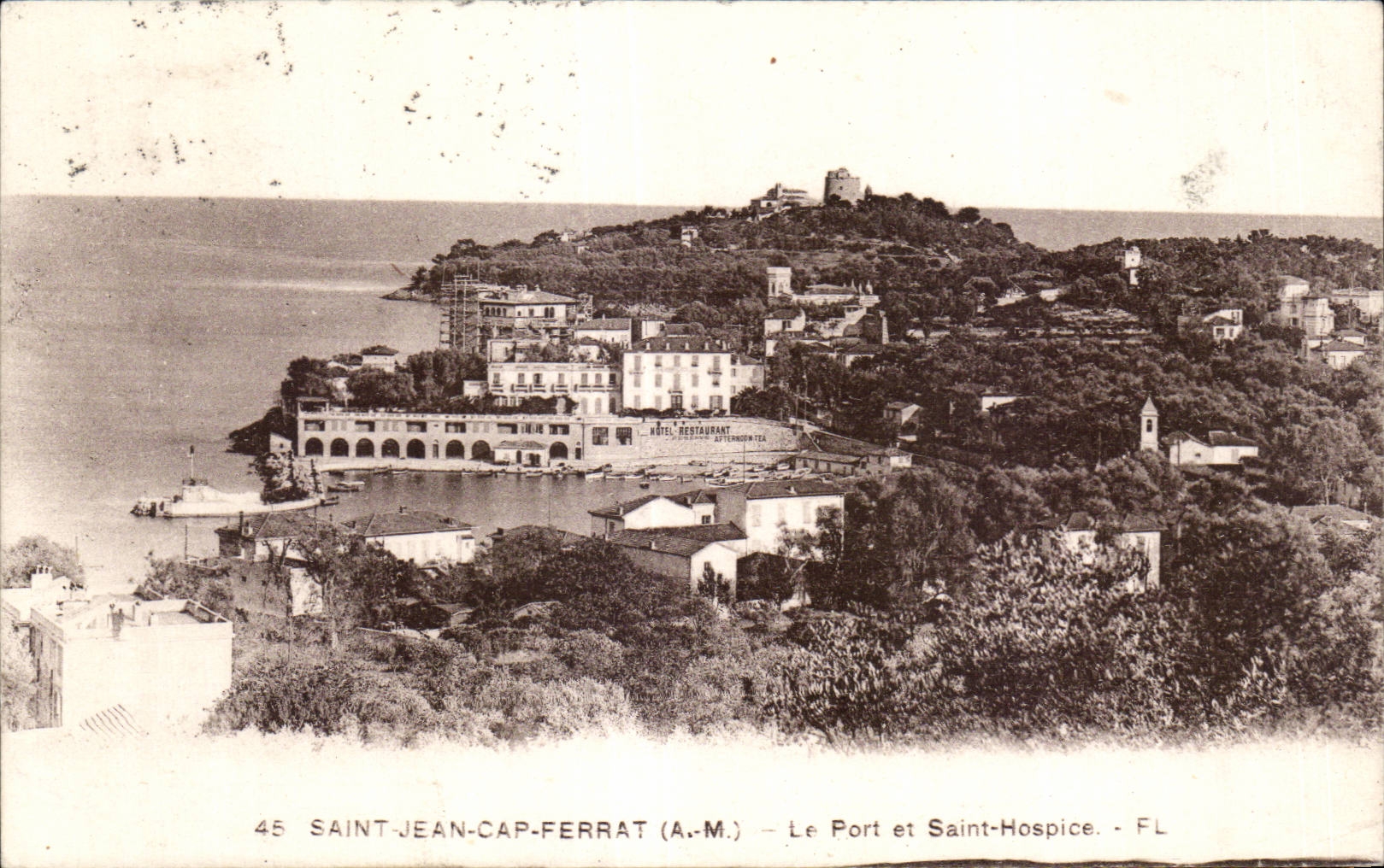 Saint Jean Cap Ferrat - Le Port et Saint Hospice - CPA