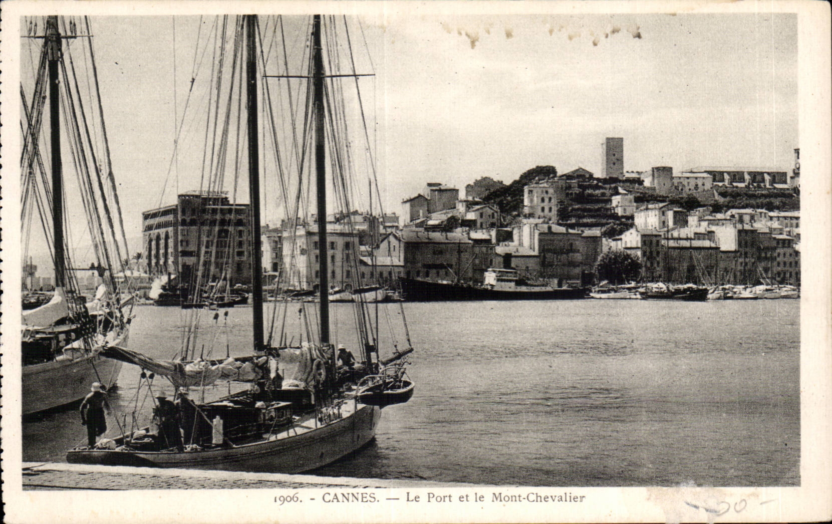 Cannes - the Port and the Mount Knight - CPA