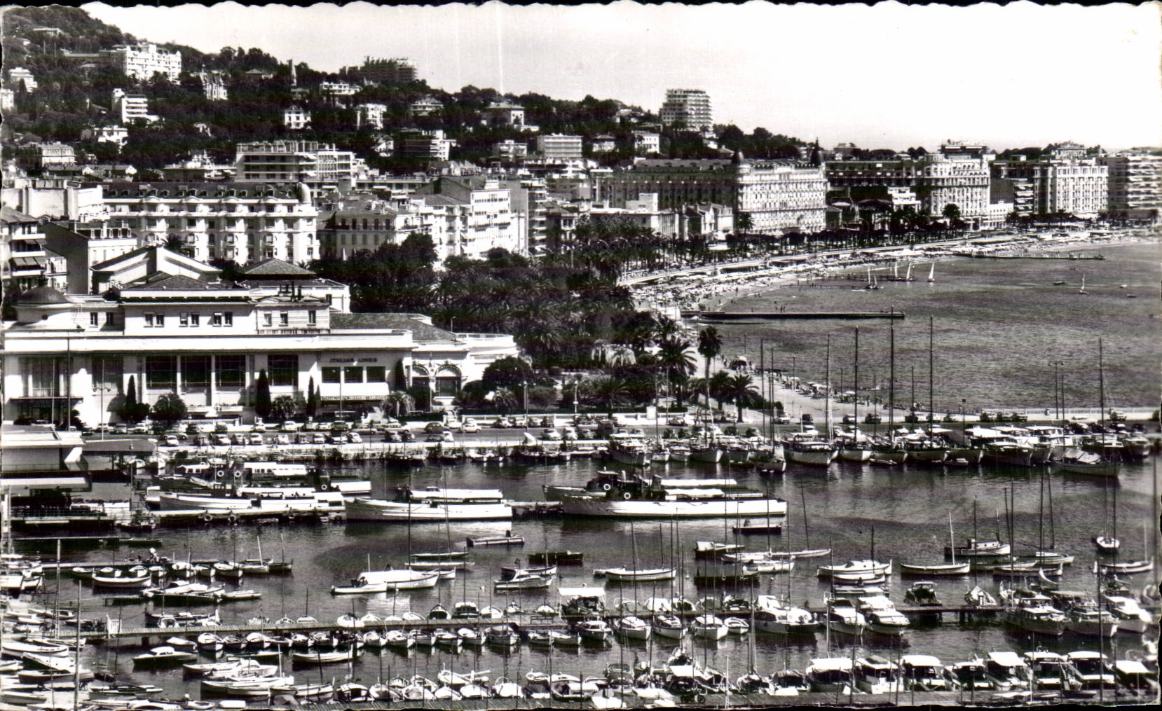 Cannes - the Port - the Casino - CPA