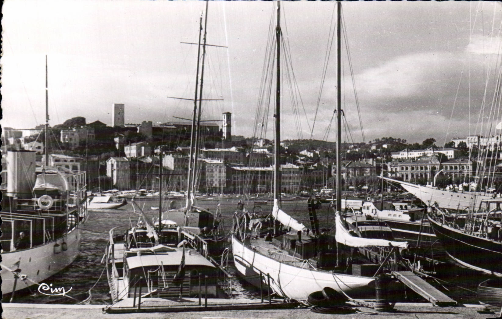 Cannes - Sight of the Port - CPA