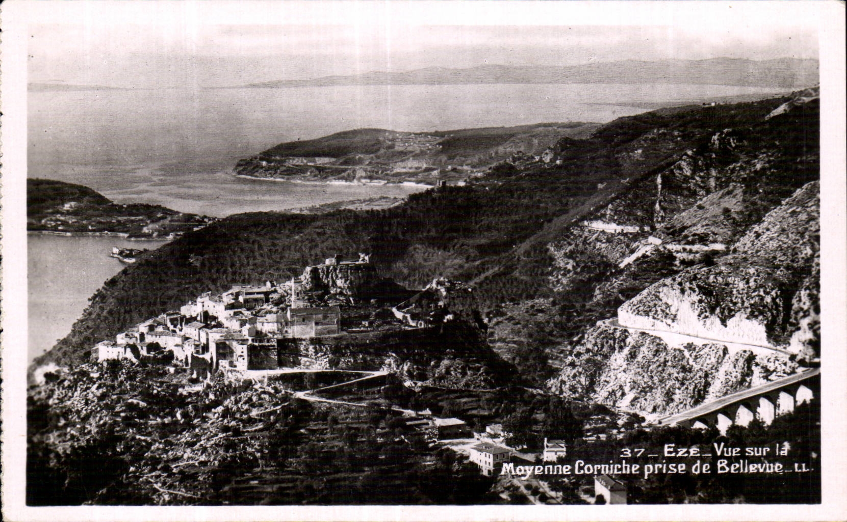 Eze - Moyenne Corniche prise de Bellevue - CPA