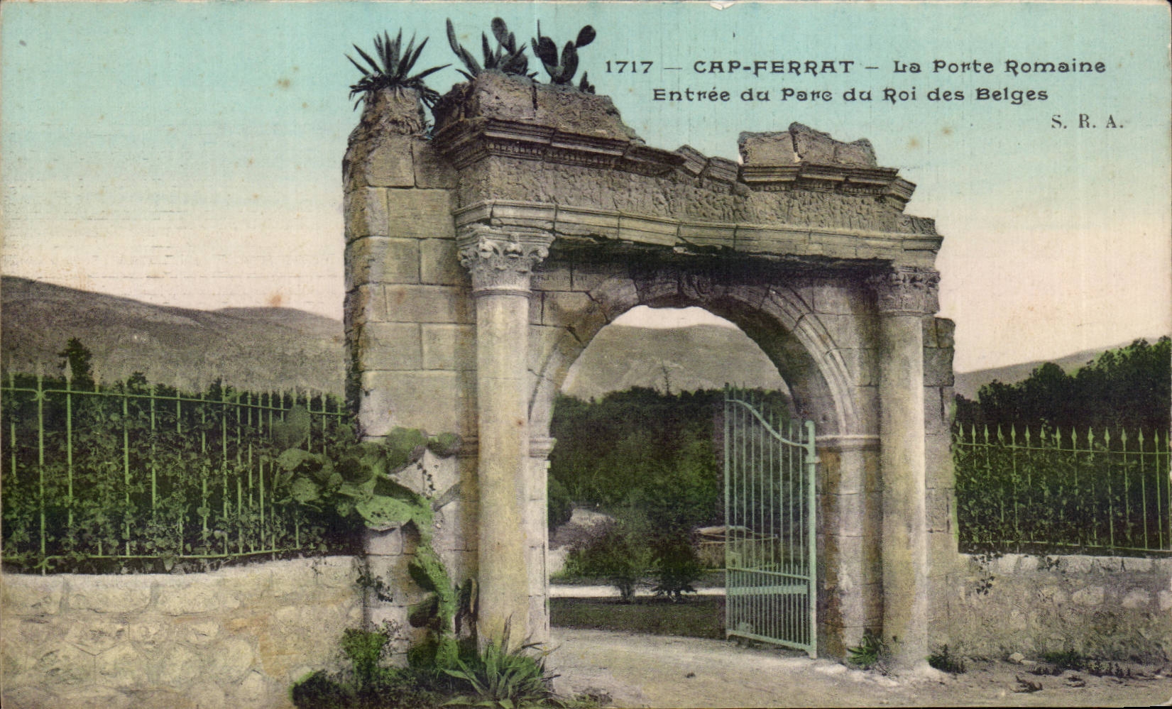 Cap Ferrat - La Porte Romaine - Entree du Parc du Roi des Belges - CPA