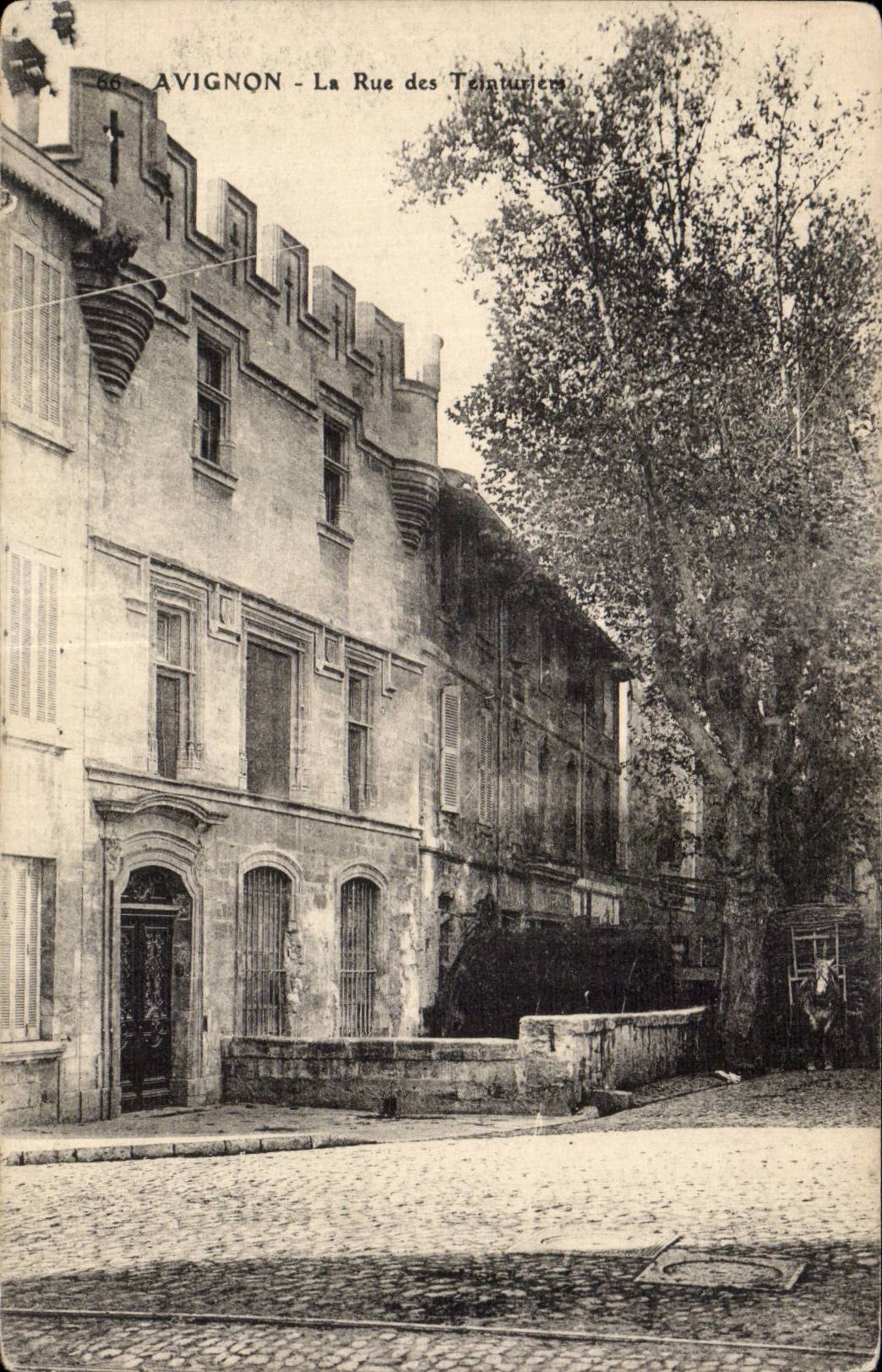 Avignon - un carro de la calle tiene madera - CPA