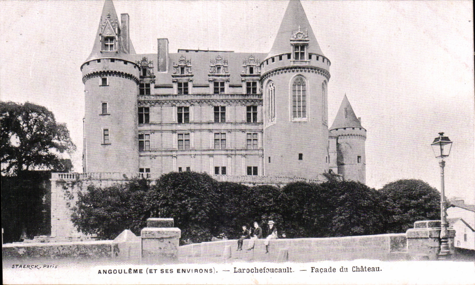 Angouleme - Frontage of the Castle - Larochefoucault - CPA