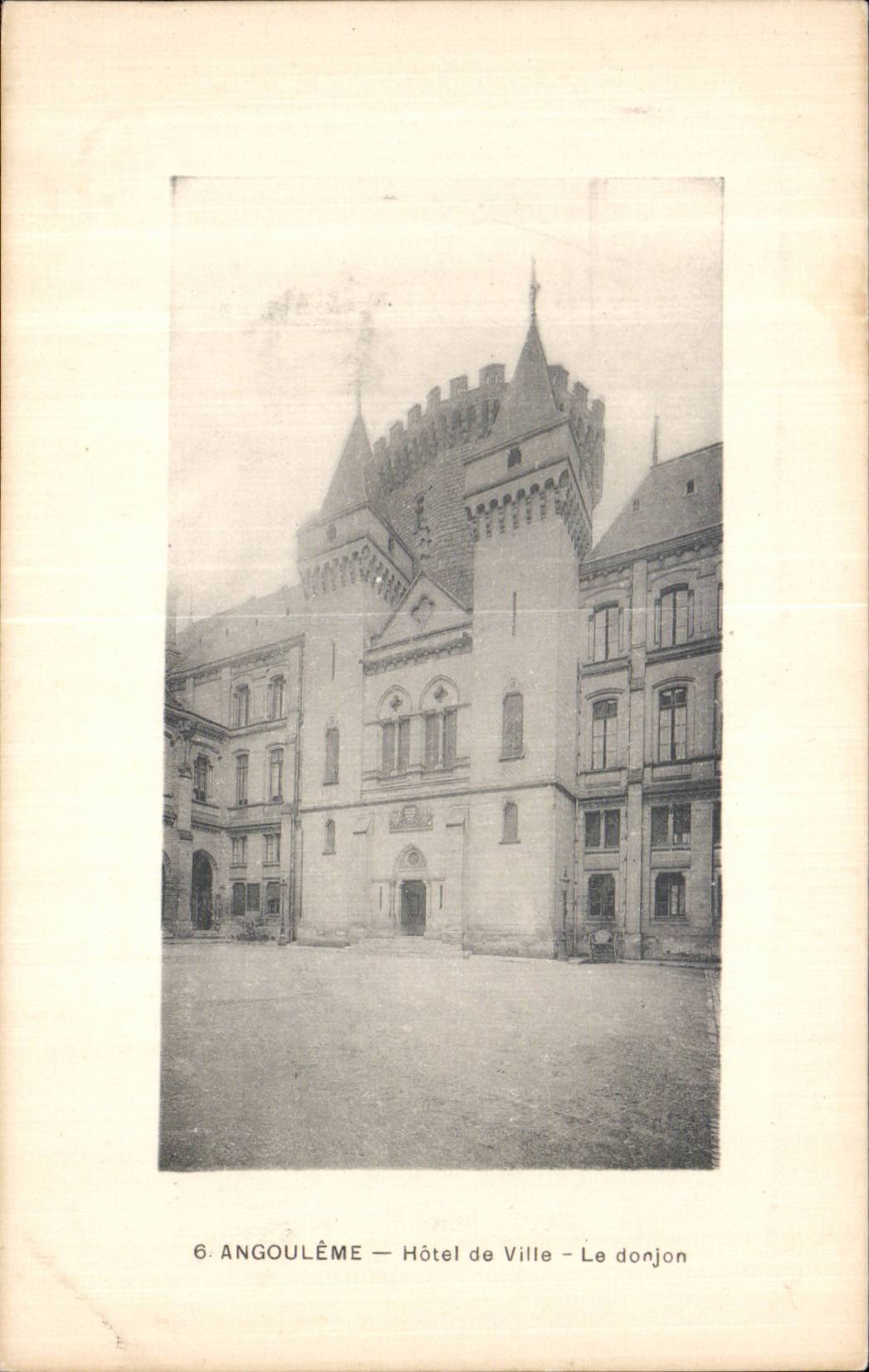 Angouleme - Town hall - CPA