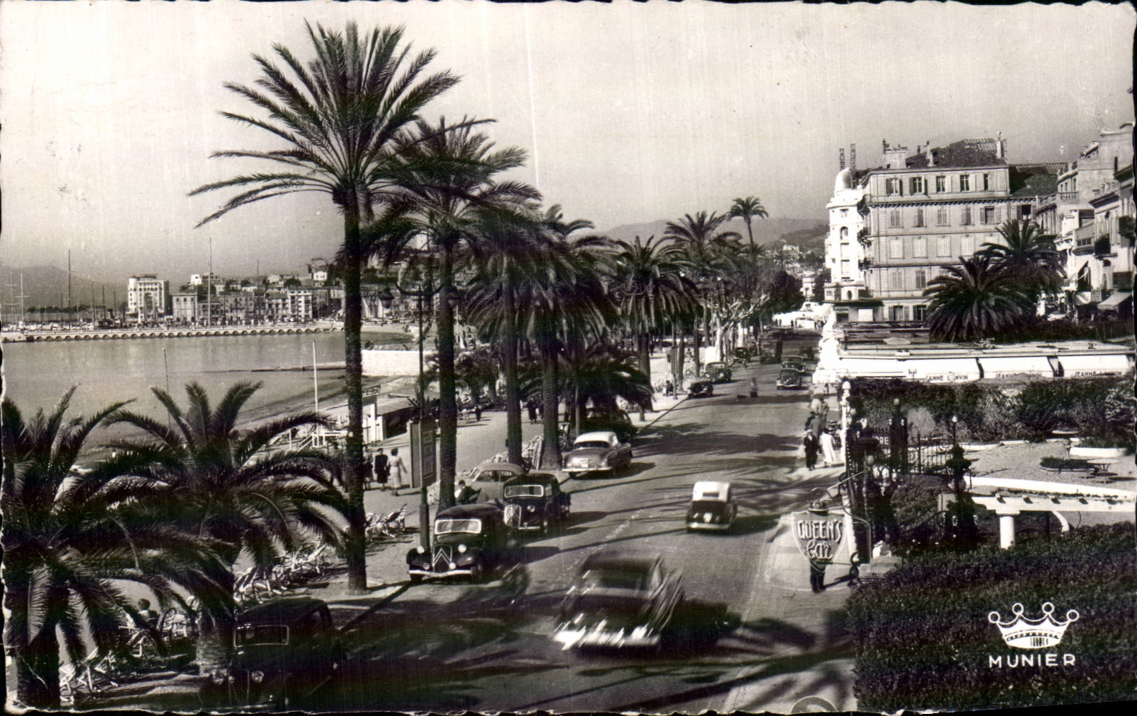 Cannes - the Walk of the Small cross - CPA