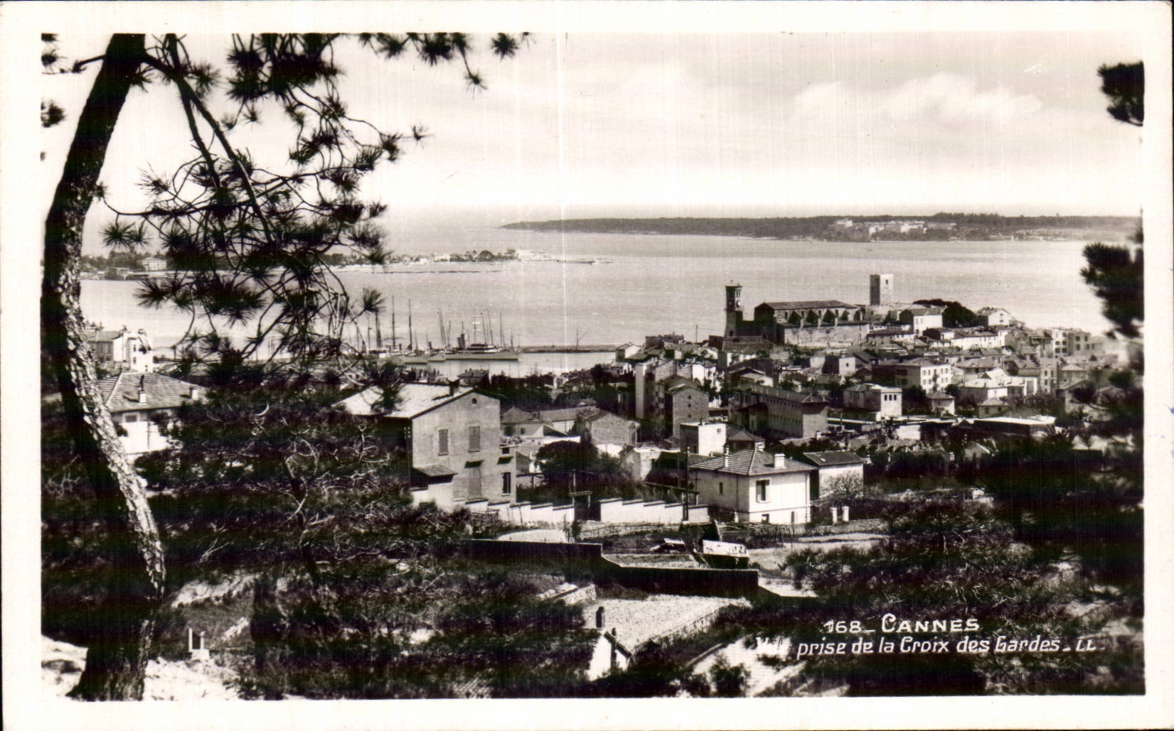 Cannes - Seen from of the cross of the guards - CPA