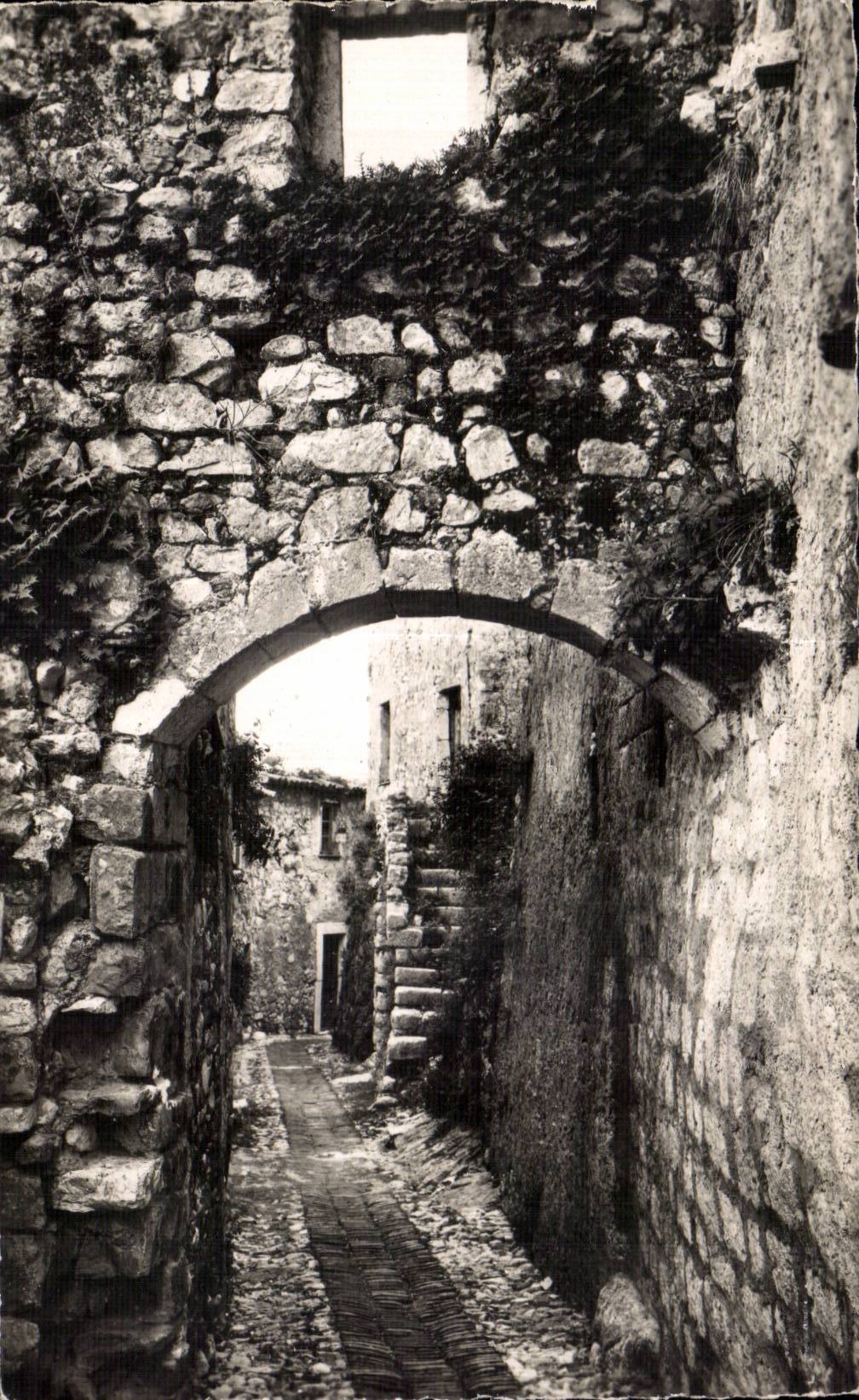 Eze Village - Au Coeur du Nid d Aigle - CPA