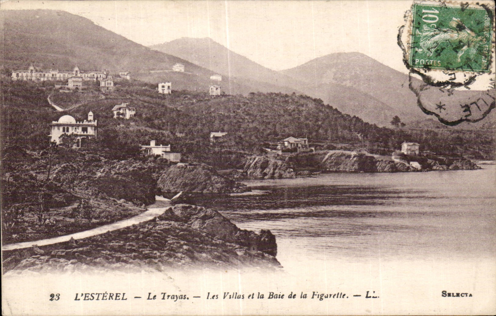 L Esterel - Le Trayas - Les Villas et la Baie de la Figarette - CPA 