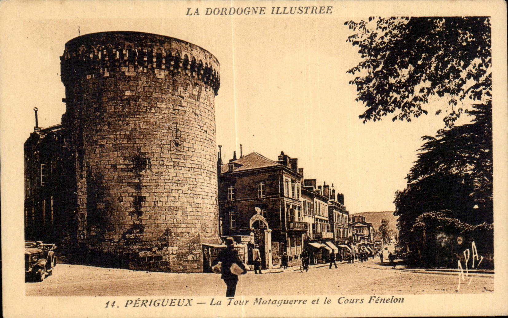 Perigueux - La Tour Mataguerre et le Cours Fenelon - CPA